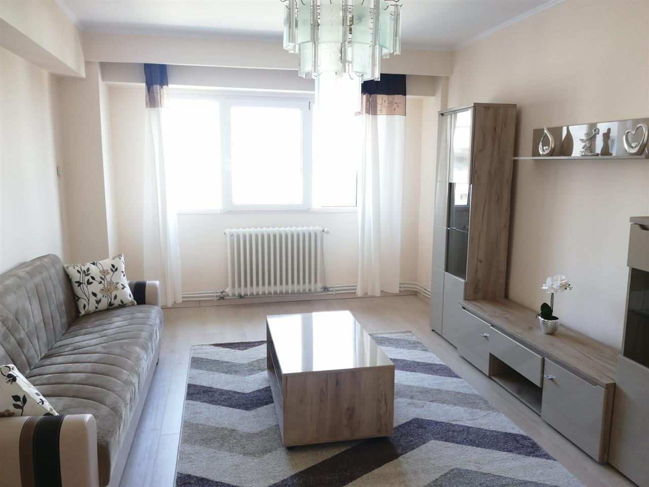 Apartament cu 3 Camere și 2 Bai in zona ultracentrala