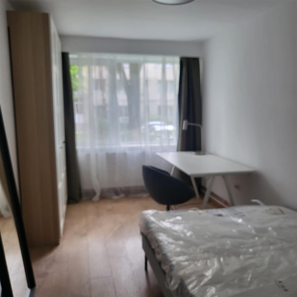 Apartament 3 camere la prima inchiriere